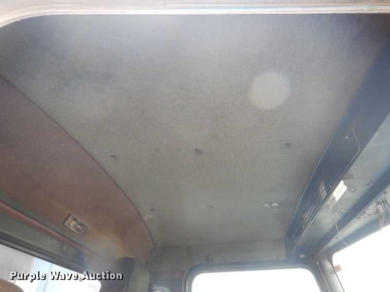 image for item DG5965 1997 Kenworth W900 dump truck