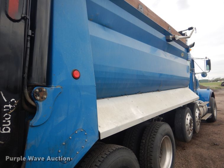 image for item DG5965 1997 Kenworth W900 dump truck