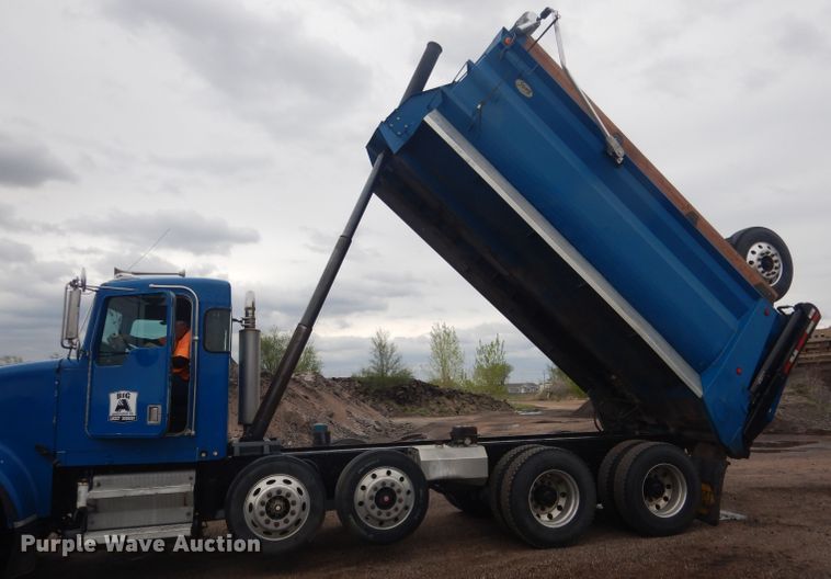 image for item DG5965 1997 Kenworth W900 dump truck