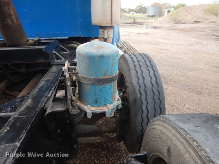 image for item DG5965 1997 Kenworth W900 dump truck