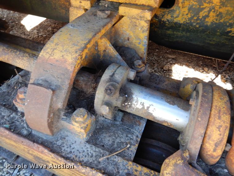 image for item DG6464 Caterpillar 955  track loader