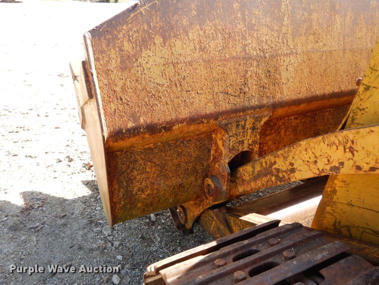 image for item DG6464 Caterpillar 955  track loader