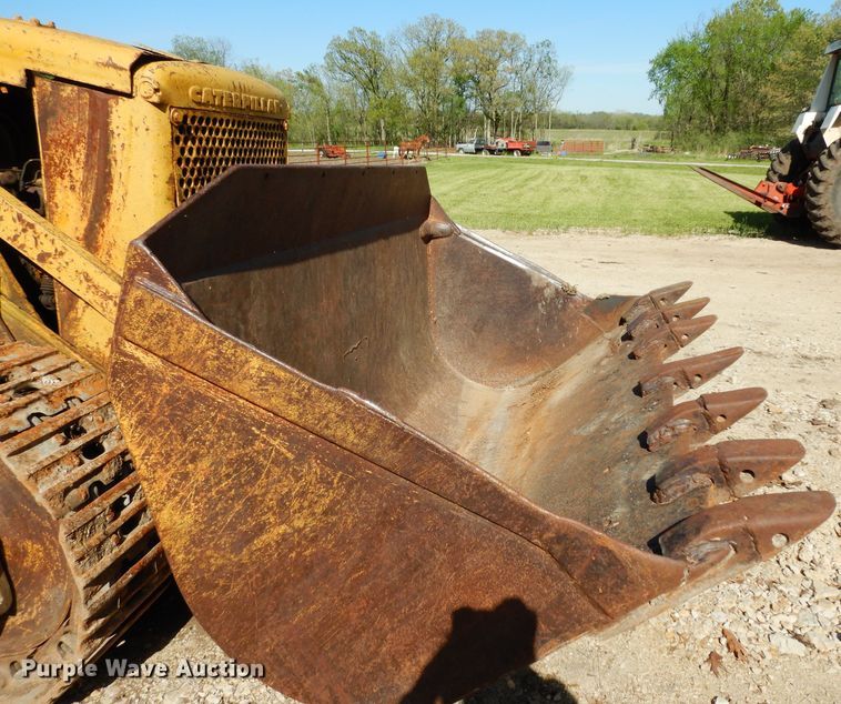 image for item DG6464 Caterpillar 955  track loader