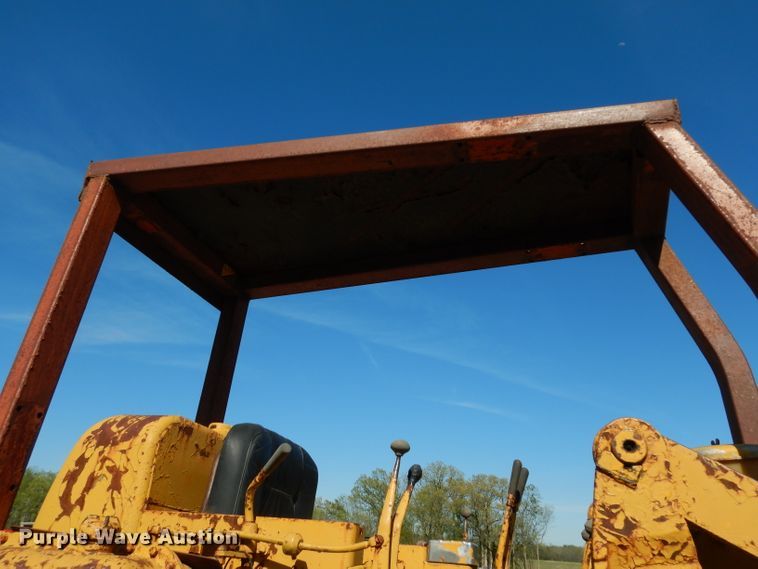 image for item DG6464 Caterpillar 955  track loader