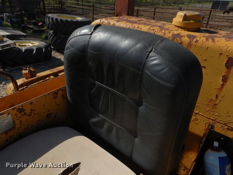 image for item DG6464 Caterpillar 955  track loader