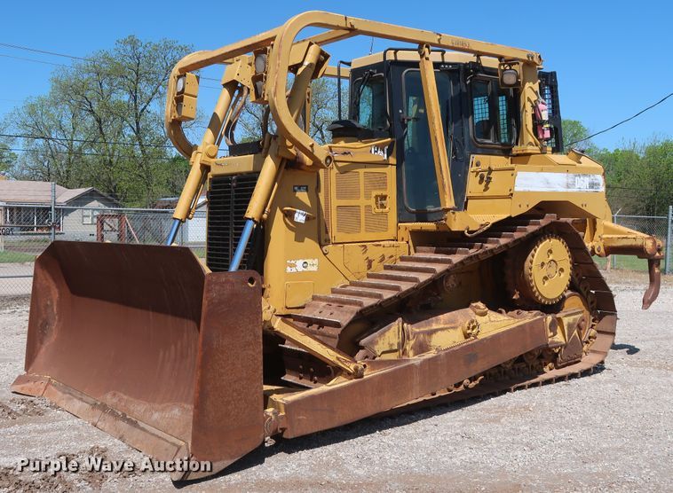 image for item DG7120 2007 Caterpillar D6R XL Series III  crawler dozer