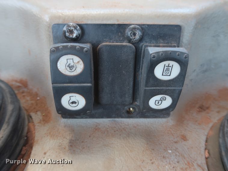 image for item DG7120 2007 Caterpillar D6R XL Series III  crawler dozer