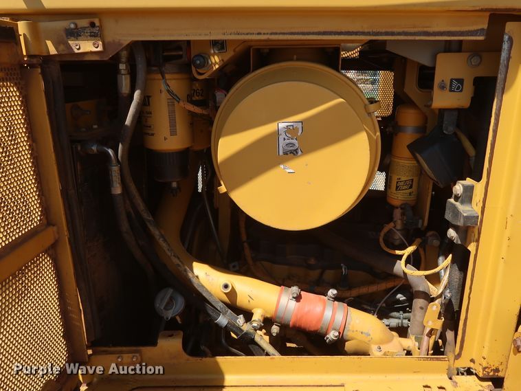 image for item DG7120 2007 Caterpillar D6R XL Series III  crawler dozer