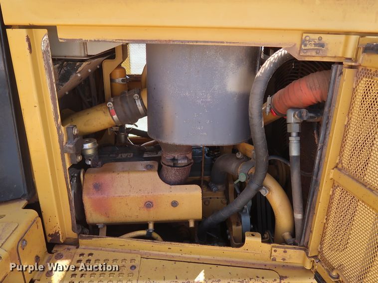 image for item DG7120 2007 Caterpillar D6R XL Series III  crawler dozer