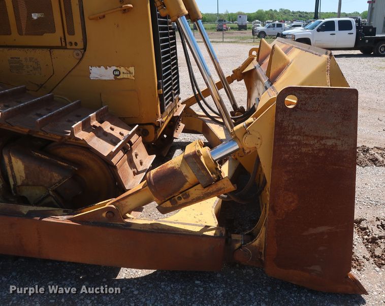image for item DG7120 2007 Caterpillar D6R XL Series III  crawler dozer