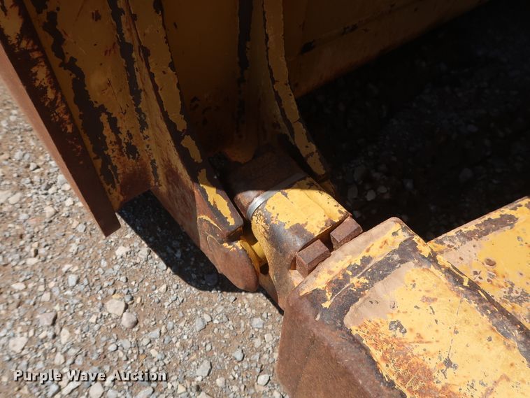 image for item DG7120 2007 Caterpillar D6R XL Series III  crawler dozer