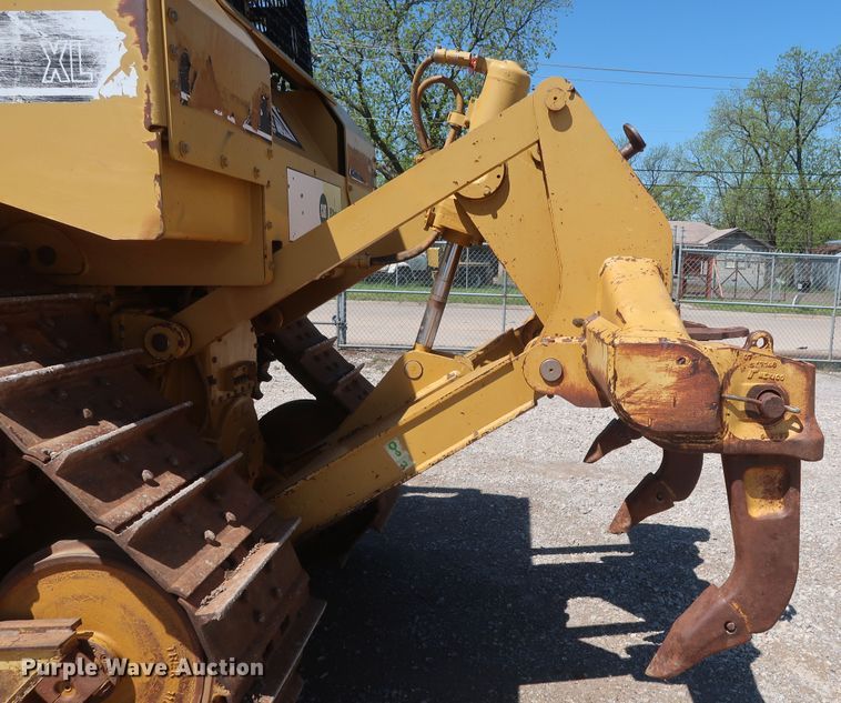 image for item DG7120 2007 Caterpillar D6R XL Series III  crawler dozer