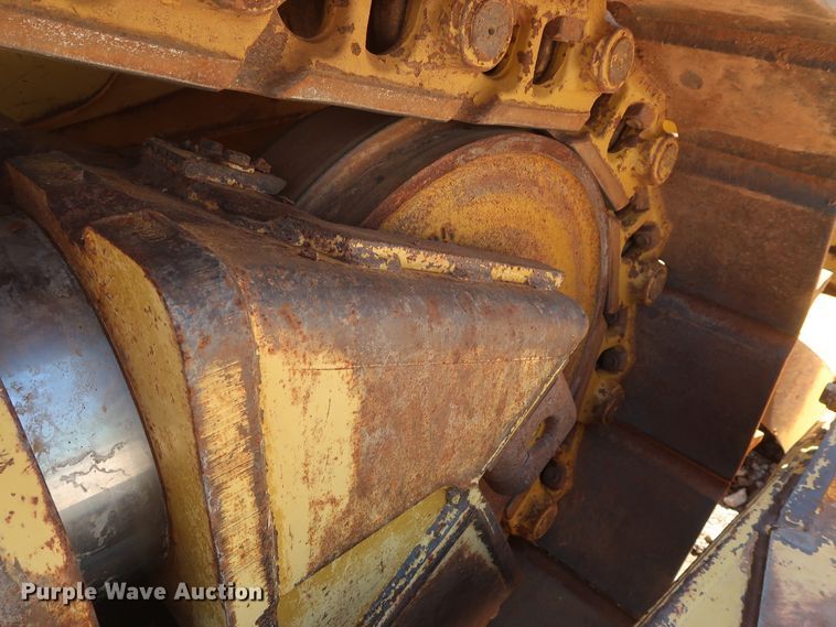 image for item DG7120 2007 Caterpillar D6R XL Series III  crawler dozer