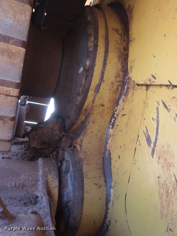 image for item DG7120 2007 Caterpillar D6R XL Series III  crawler dozer