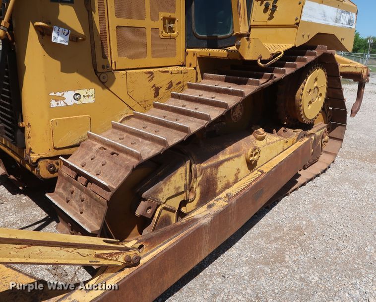 image for item DG7120 2007 Caterpillar D6R XL Series III  crawler dozer