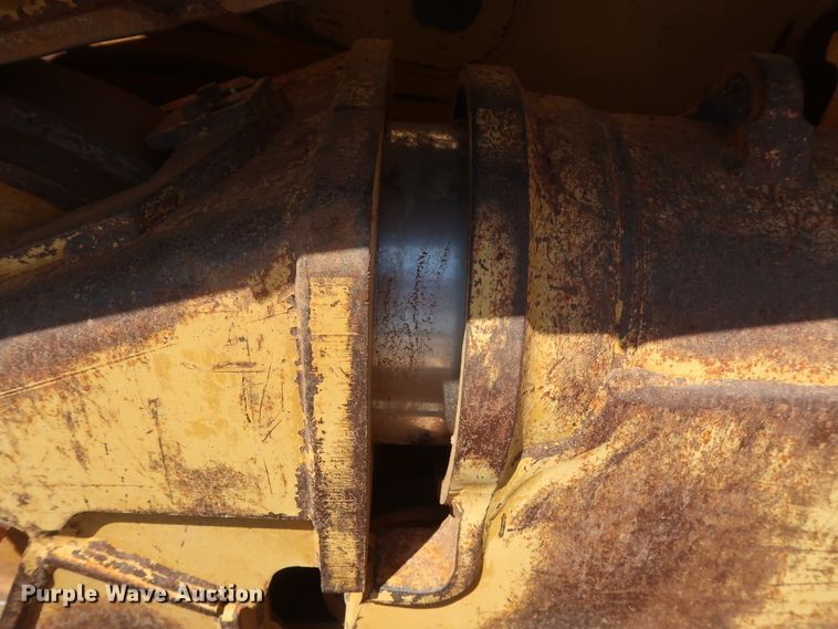 image for item DG7120 2007 Caterpillar D6R XL Series III  crawler dozer