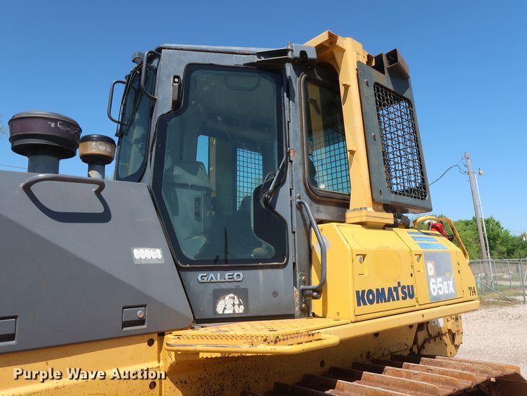 image for item DG7122 2009 Komatsu D65EX-15EO  crawler dozer