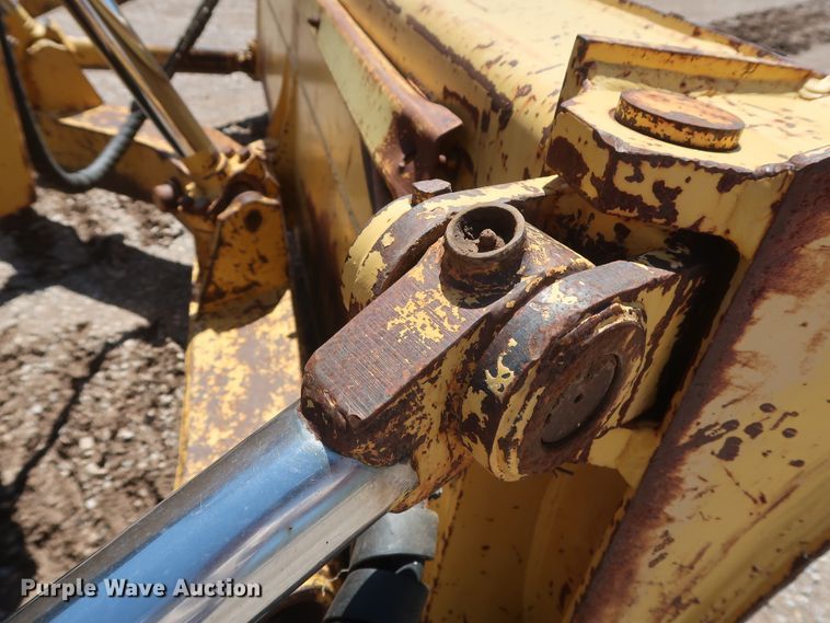 image for item DG7122 2009 Komatsu D65EX-15EO  crawler dozer