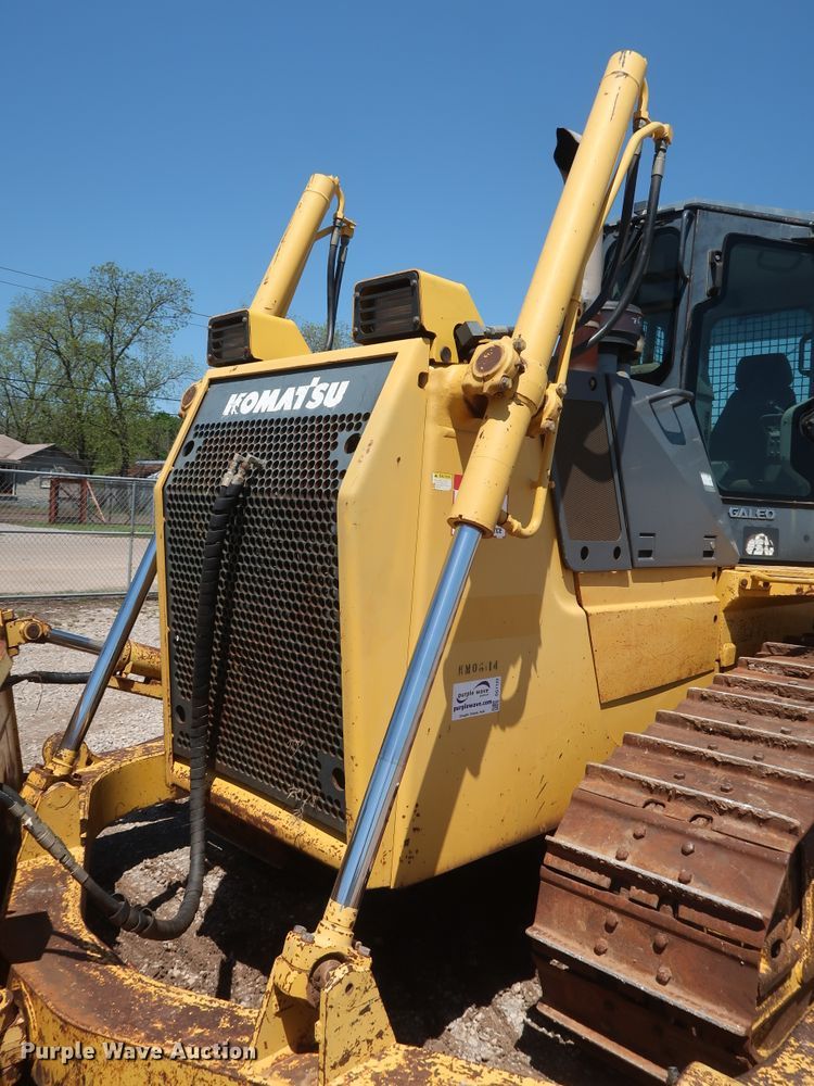 image for item DG7122 2009 Komatsu D65EX-15EO  crawler dozer