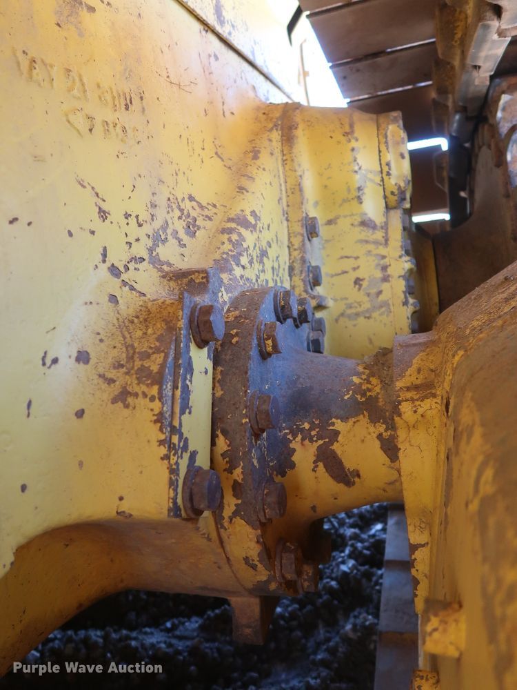 image for item DG7122 2009 Komatsu D65EX-15EO  crawler dozer