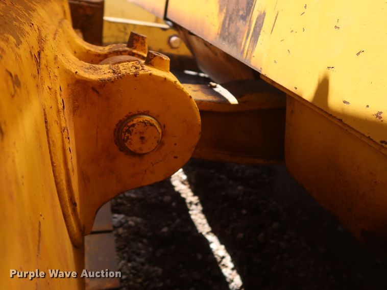 image for item DG7122 2009 Komatsu D65EX-15EO  crawler dozer