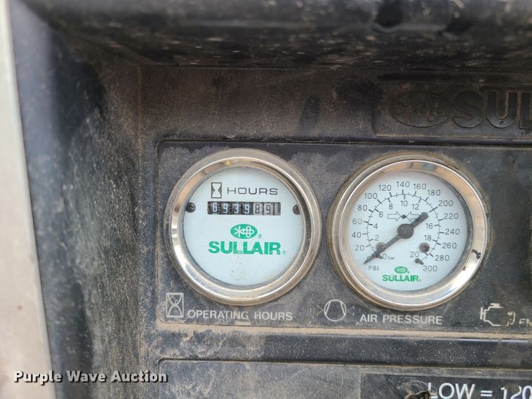 image for item DG7744 Sullair 375HAFDPQ-CA3 air compressor