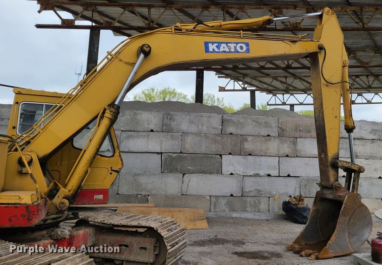 image for item DG7745 Kato 770SE II excavator