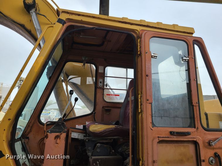 image for item DG7745 Kato 770SE II excavator