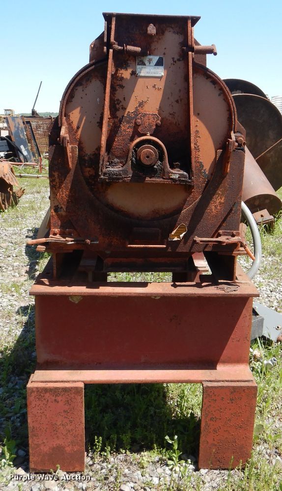 image for item DG8515 Prater hammer mill