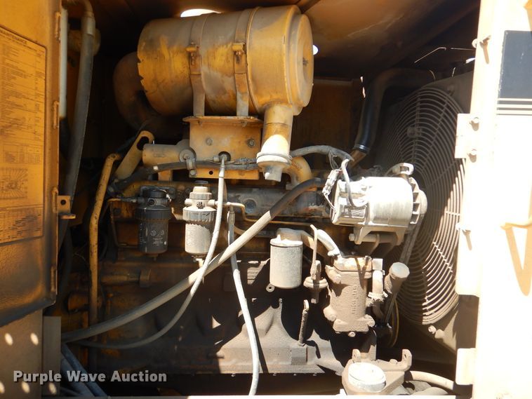 image for item DG8520 1993 John Deere 624G  wheel loader