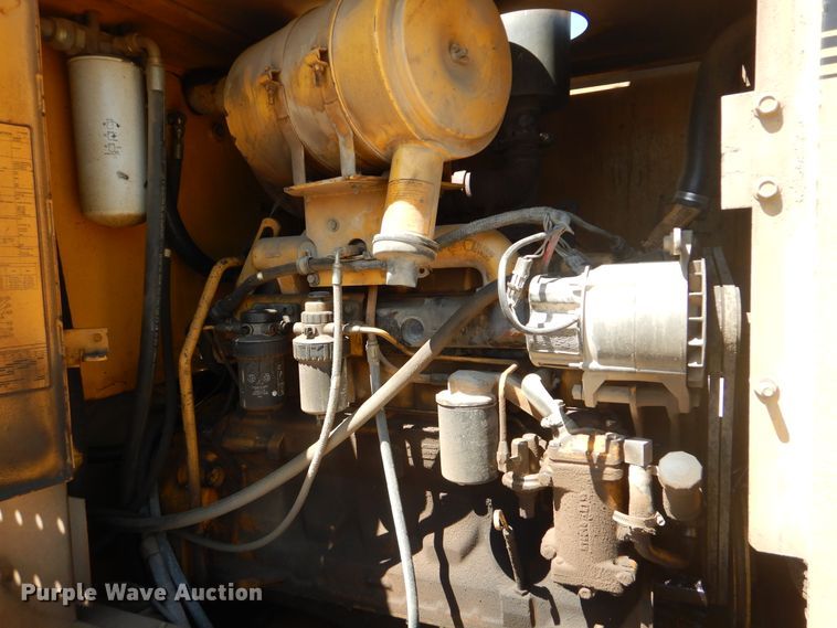 image for item DG8520 1993 John Deere 624G  wheel loader