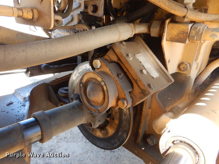 image for item DG8520 1993 John Deere 624G  wheel loader