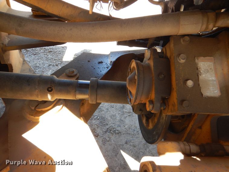 image for item DG8520 1993 John Deere 624G  wheel loader