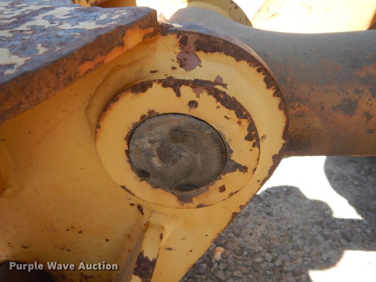 image for item DG8520 1993 John Deere 624G  wheel loader