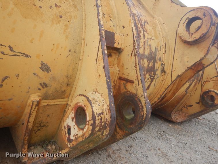 image for item DG8520 1993 John Deere 624G  wheel loader