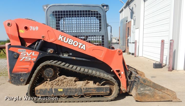 image for item DG8526 Kubota SVL75-2  tracked skid steer loader