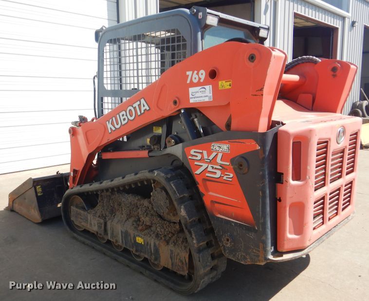 image for item DG8526 Kubota SVL75-2  tracked skid steer loader