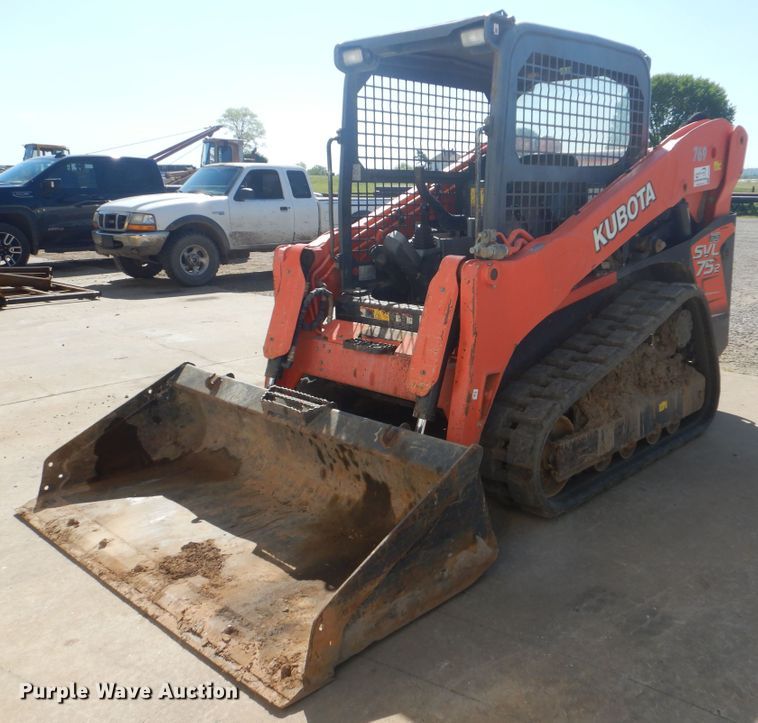 image for item DG8526 Kubota SVL75-2  tracked skid steer loader