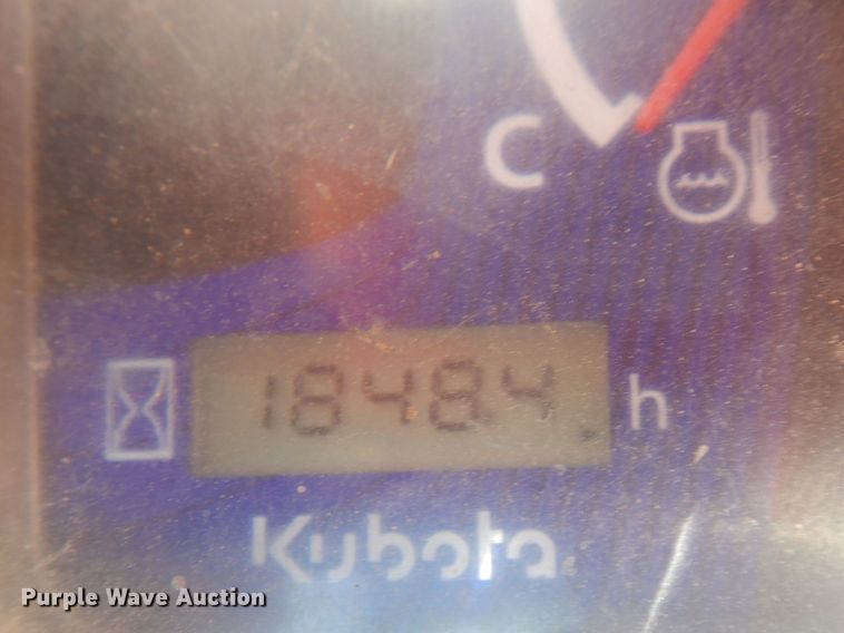 image for item DG8526 Kubota SVL75-2  tracked skid steer loader