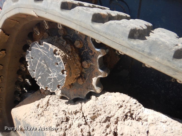 image for item DG8526 Kubota SVL75-2  tracked skid steer loader