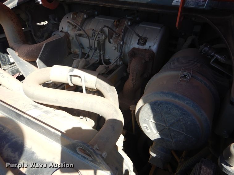 image for item DG8526 Kubota SVL75-2  tracked skid steer loader