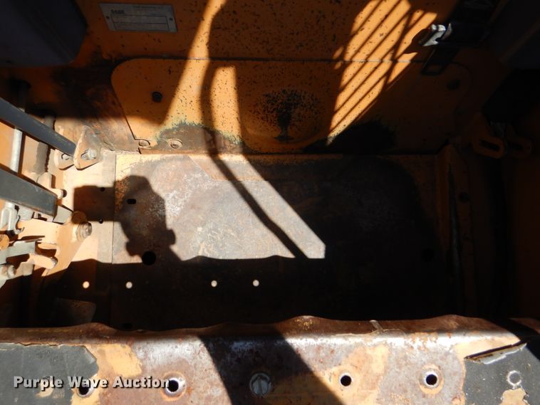 image for item DG8533 Case 435  skid steer loader