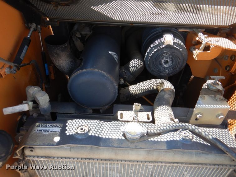 image for item DG8533 Case 435  skid steer loader