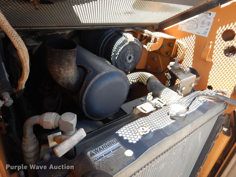 image for item DG8533 Case 435  skid steer loader