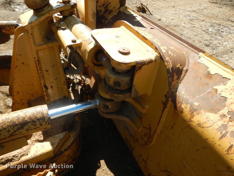 image for item DG8537 2008 Caterpillar D4K XL  crawler dozer