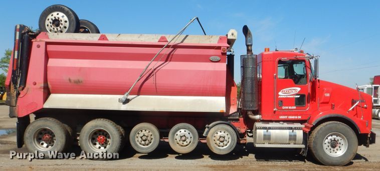 image for item DG8538 2008 Kenworth T800 dump truck