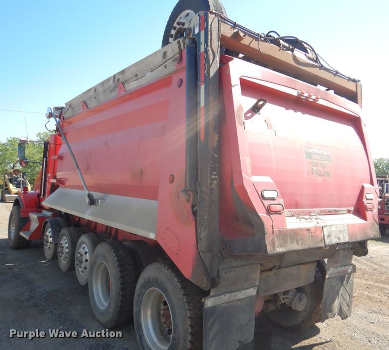 image for item DG8538 2008 Kenworth T800 dump truck