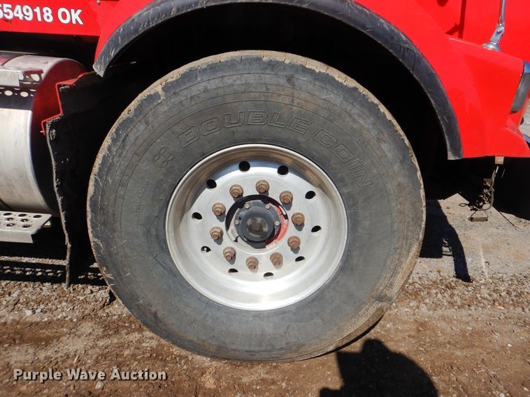 image for item DG8538 2008 Kenworth T800 dump truck