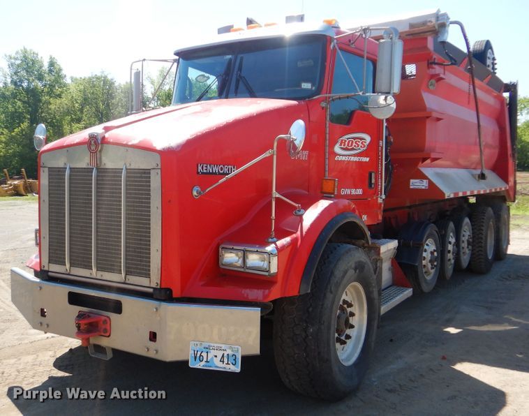 image for item DG8539 2008 Kenworth T800 dump truck