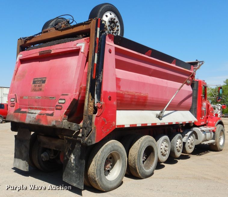 image for item DG8539 2008 Kenworth T800 dump truck